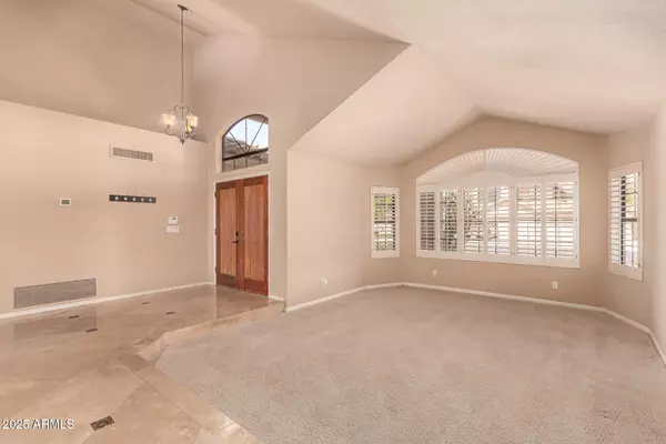 Tempe, AZ 85284,65 W COURTNEY Lane