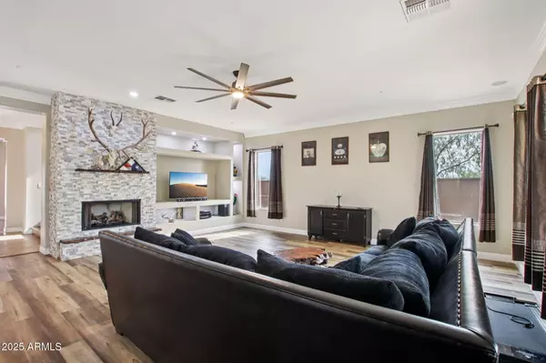 Phoenix, AZ 85086,2514 W VIA SAVELLI --