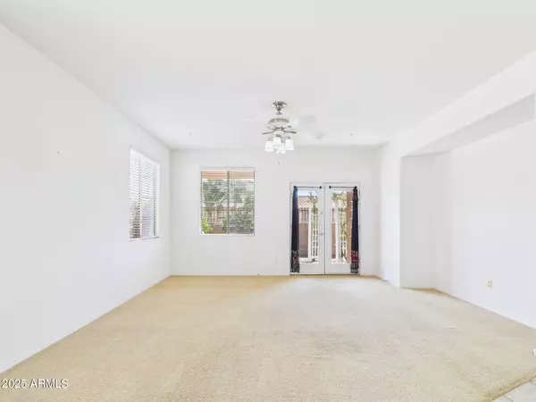 Gilbert, AZ 85298,6334 S BLAKE Street