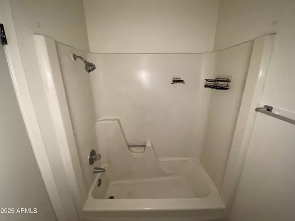Mesa, AZ 85203,860 E BROWN Road #78