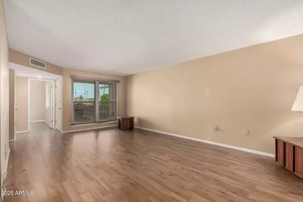 Sun City, AZ 85373,17468 N DEL WEBB Boulevard