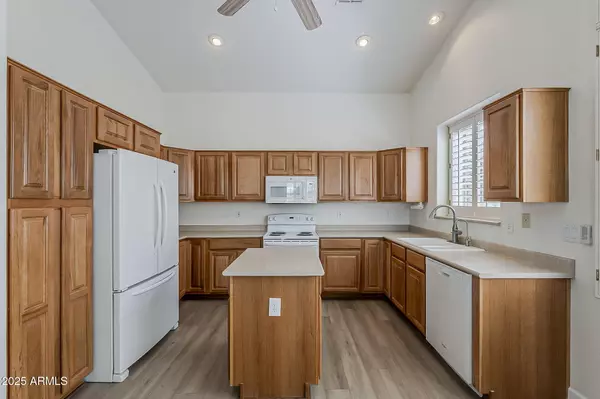 Surprise, AZ 85374,18048 W FAIRWAY Drive