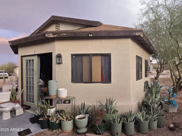 Maricopa, AZ 85139,641 S Blacktail Trail