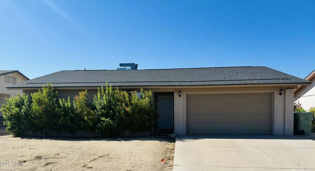 6209 W NANCY Road, Glendale, AZ 85306
