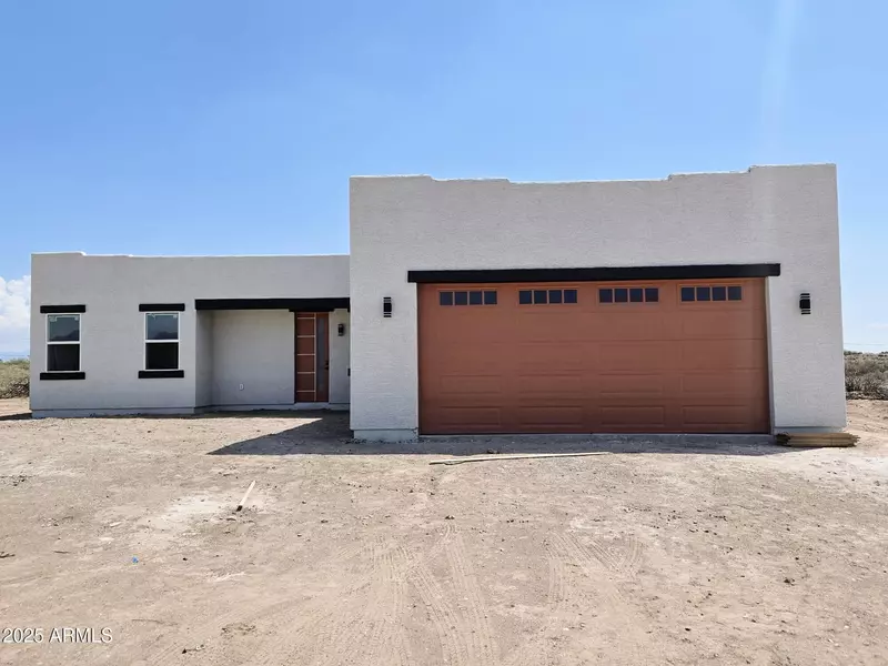 415 S 384Th Drive, Tonopah, AZ 85354