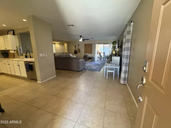 Phoenix, AZ 85083,3016 W BLUE SKY Drive