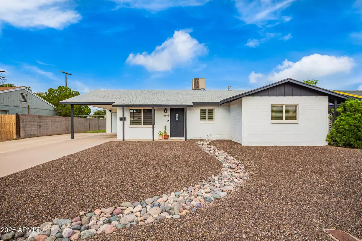 Phoenix, AZ 85032,13608 N 33RD Street