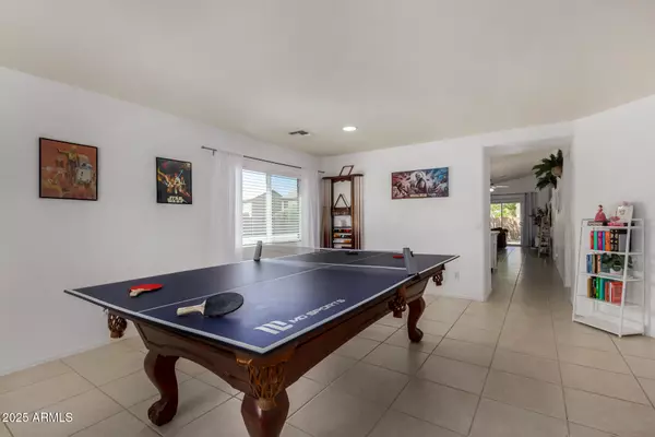 San Tan Valley, AZ 85143,28034 N CRYSTAL Lane