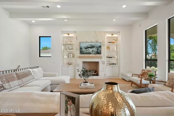 Gilbert, AZ 85298,6539 S OAKWOOD Way