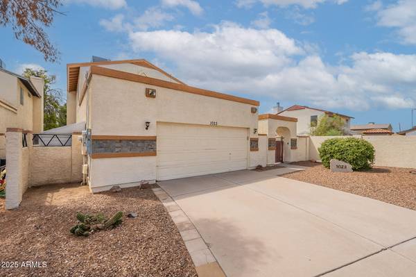 1023 E ESCUDA Drive, Phoenix, AZ 85024