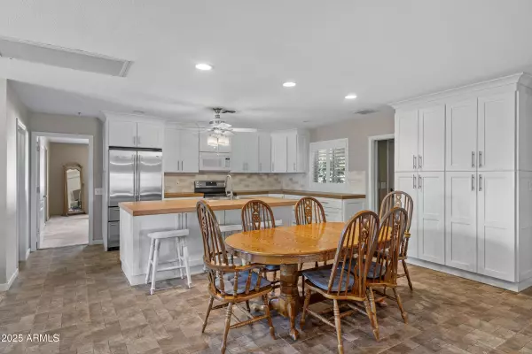 Mesa, AZ 85213,645 N WINDSOR --