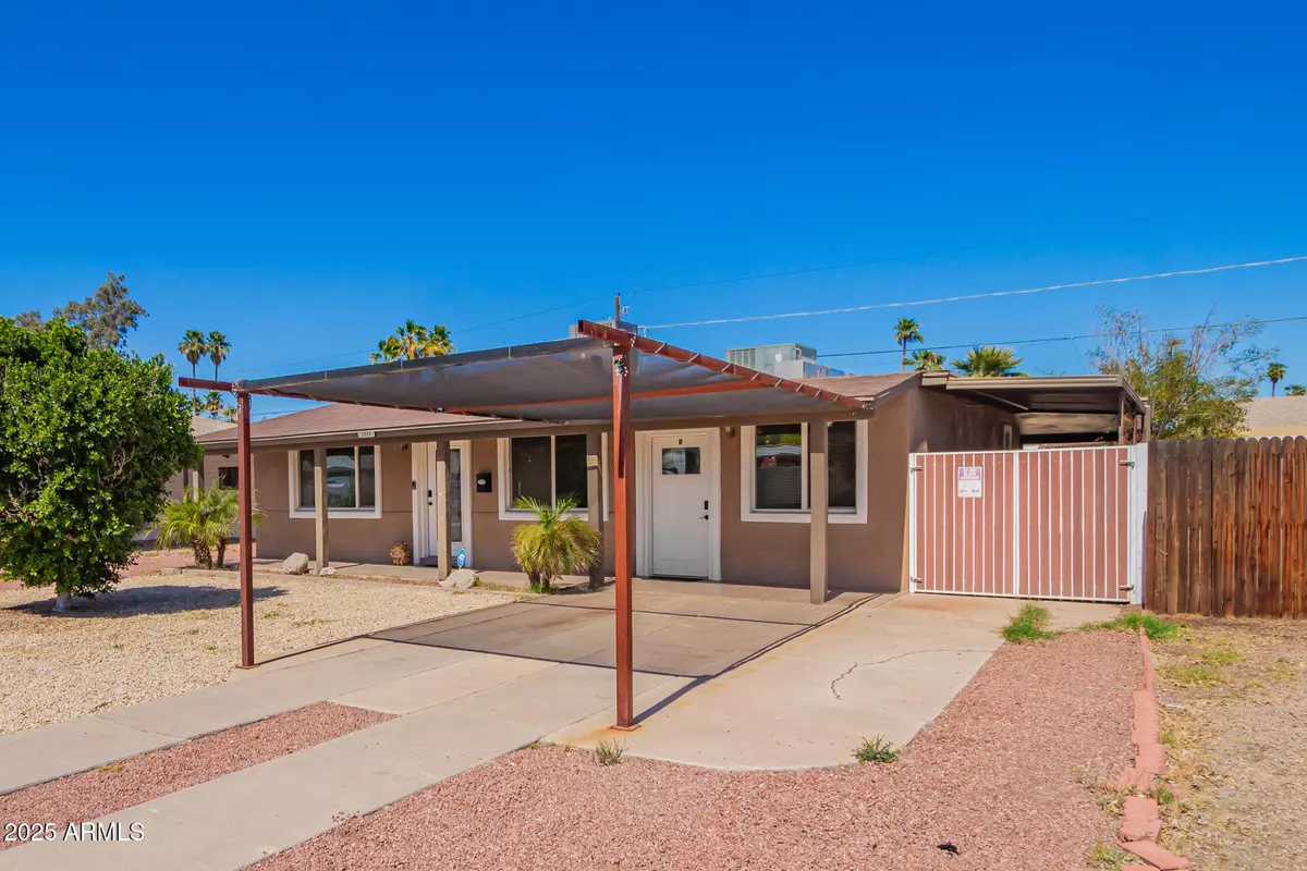 Phoenix, AZ 85008,3212 E GRANADA Road E