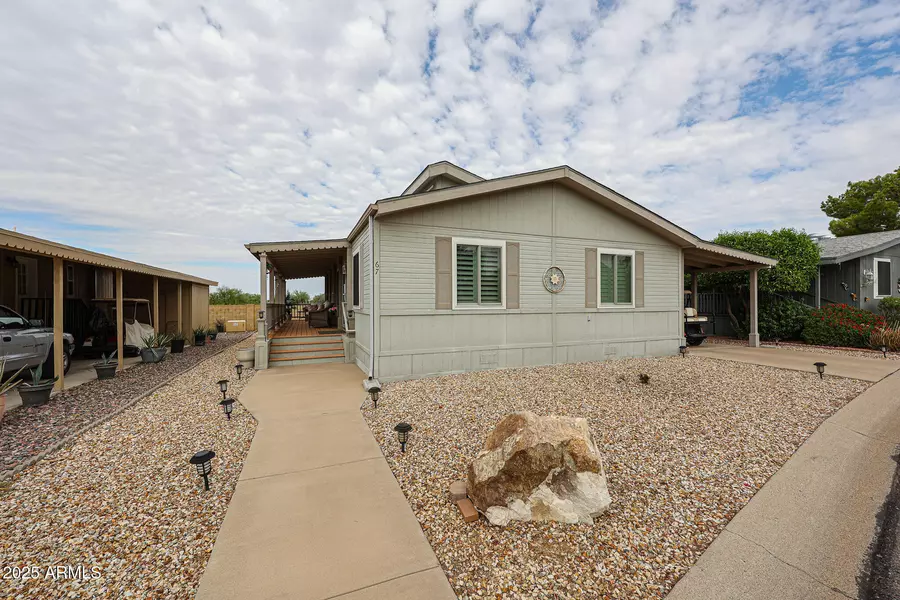 3901 E PINNACLE PEAK Road #67, Phoenix, AZ 85050