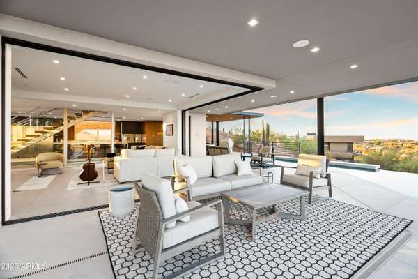 Fountain Hills, AZ 85268,9814 N RED BLUFF Drive