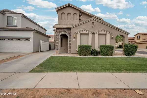 5352 E HOLMES Avenue, Mesa, AZ 85206