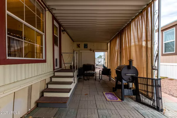 Mesa, AZ 85208,9431 E CORALBELL Avenue #117