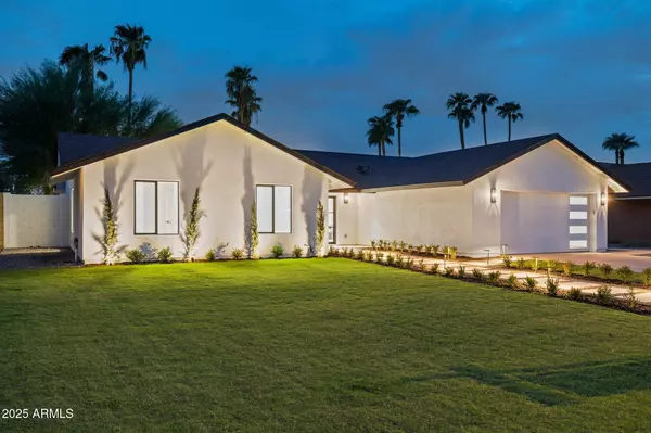 Scottsdale, AZ 85254,4815 E EVERETT Drive