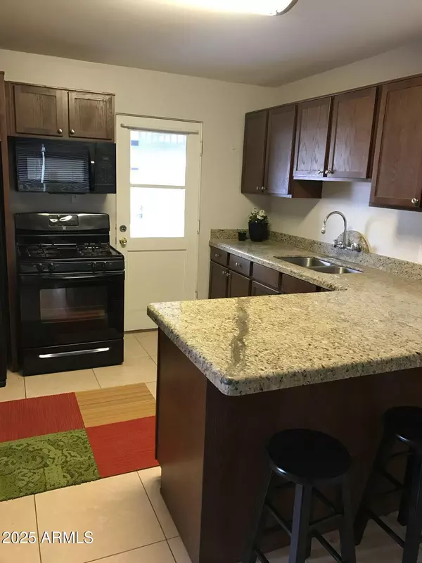 Phoenix, AZ 85018,3914 E CHEERY LYNN Road