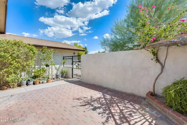 Mesa, AZ 85202,2130 W EL MORO Avenue