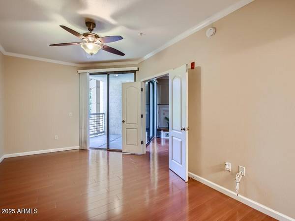 Phoenix, AZ 85016,1701 E COLTER Street #370