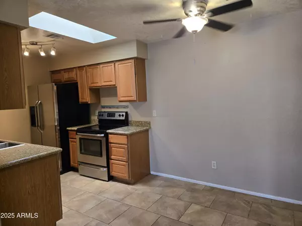 Glendale, AZ 85307,10815 W NORTHERN Avenue #123
