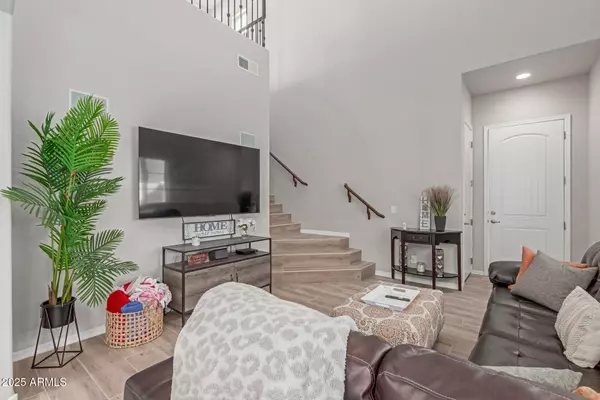 Mesa, AZ 85210,1367 S COUNTRY CLUB Drive #1039