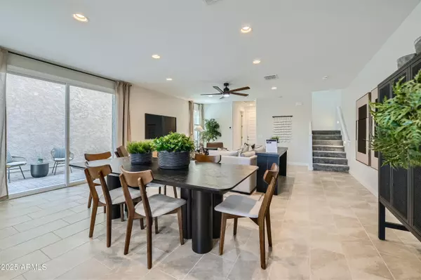 Mesa, AZ 85212,3309 S LILY --