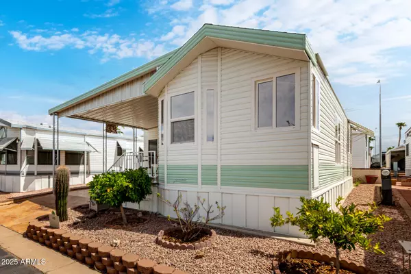 Mesa, AZ 85206,111 S GREENFIELD Road #480