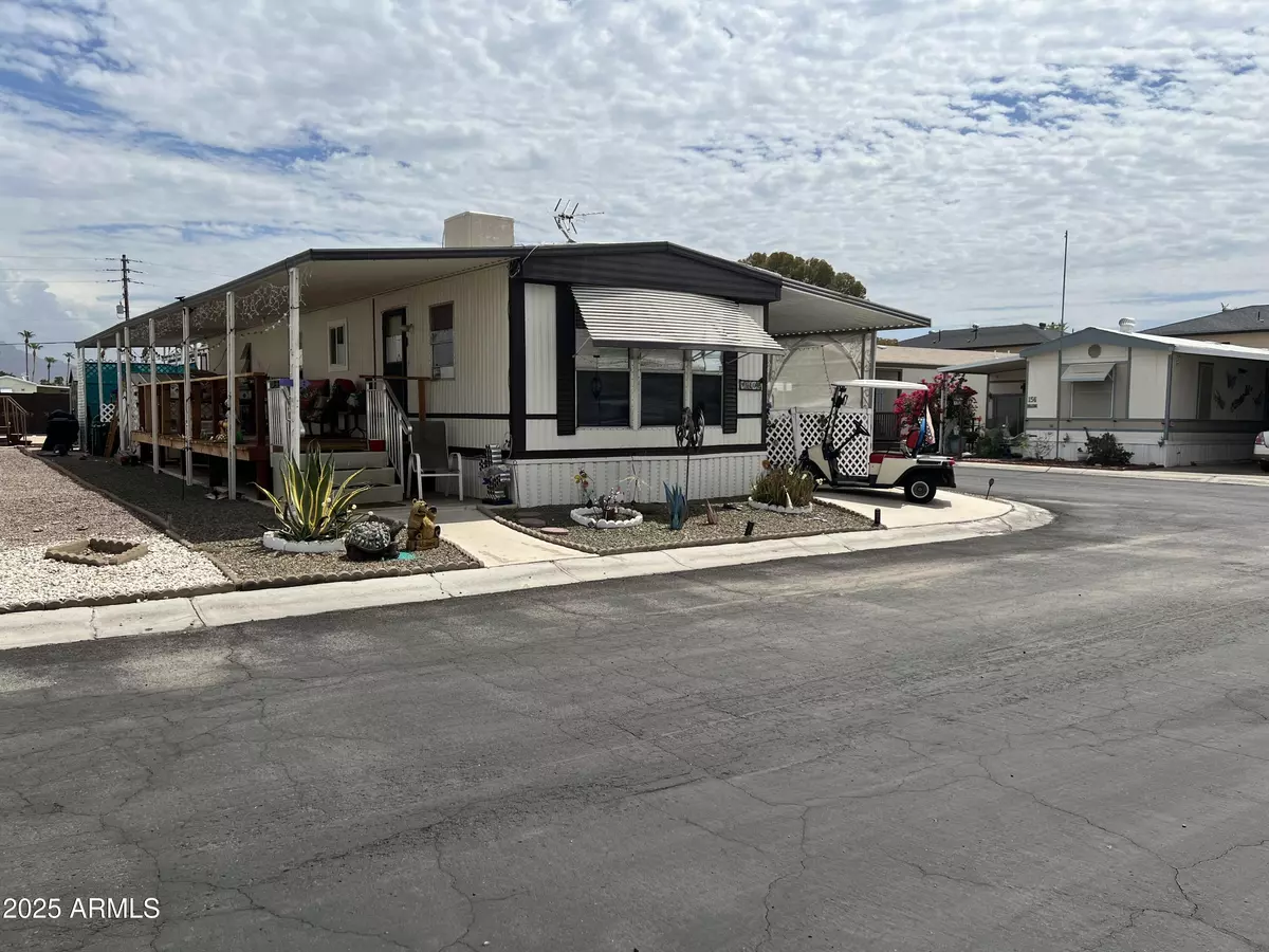 Apache Junction, AZ 85120,202 N MERIDIAN Road #110