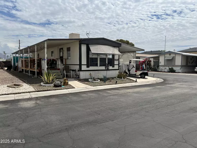 202 N MERIDIAN Road #110, Apache Junction, AZ 85120