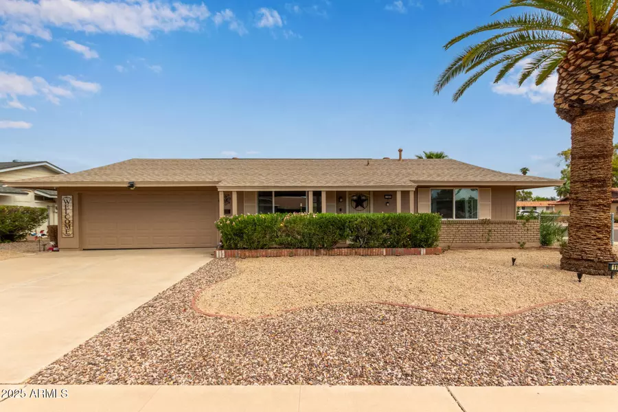 11002 W SALEM Drive, Sun City, AZ 85351