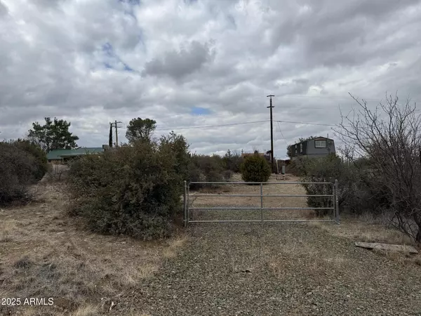 Mayer, AZ 86333,20546 E ANTELOPE Road #905