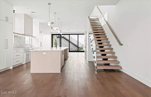 Scottsdale, AZ 85251,6918 E 2ND Street