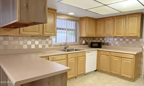 Glendale, AZ 85301,5802 W FRIER Drive