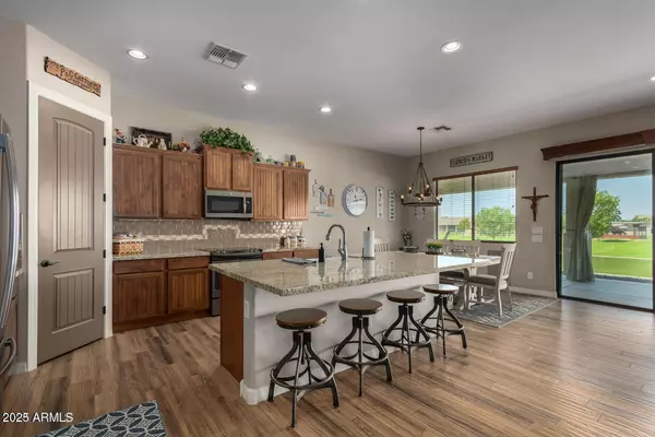 San Tan Valley, AZ 85140,37262 N SIERRA VISTA Drive