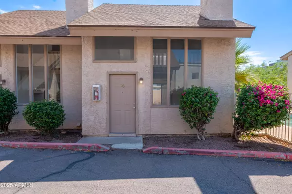 Phoenix, AZ 85014,4240 N LONGVIEW Avenue #16