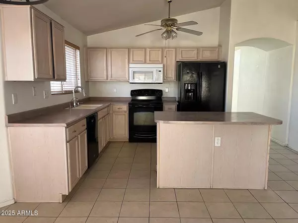 Phoenix, AZ 85022,2336 E Aire Libre Avenue