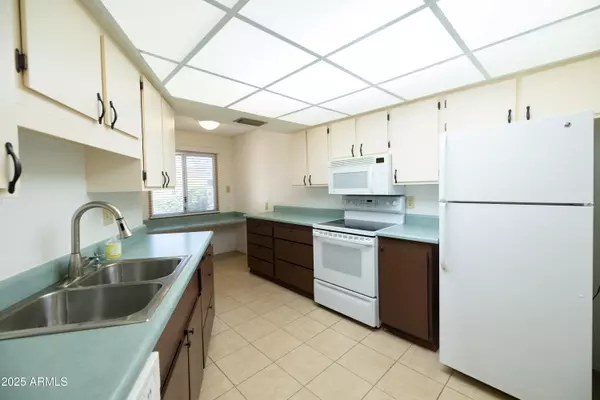 Sun City West, AZ 85375,19613 N STAR RIDGE Drive