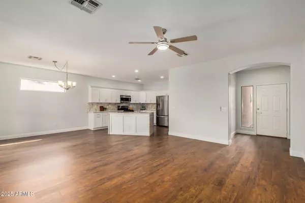 Chandler, AZ 85249,1492 E WESTCHESTER Drive