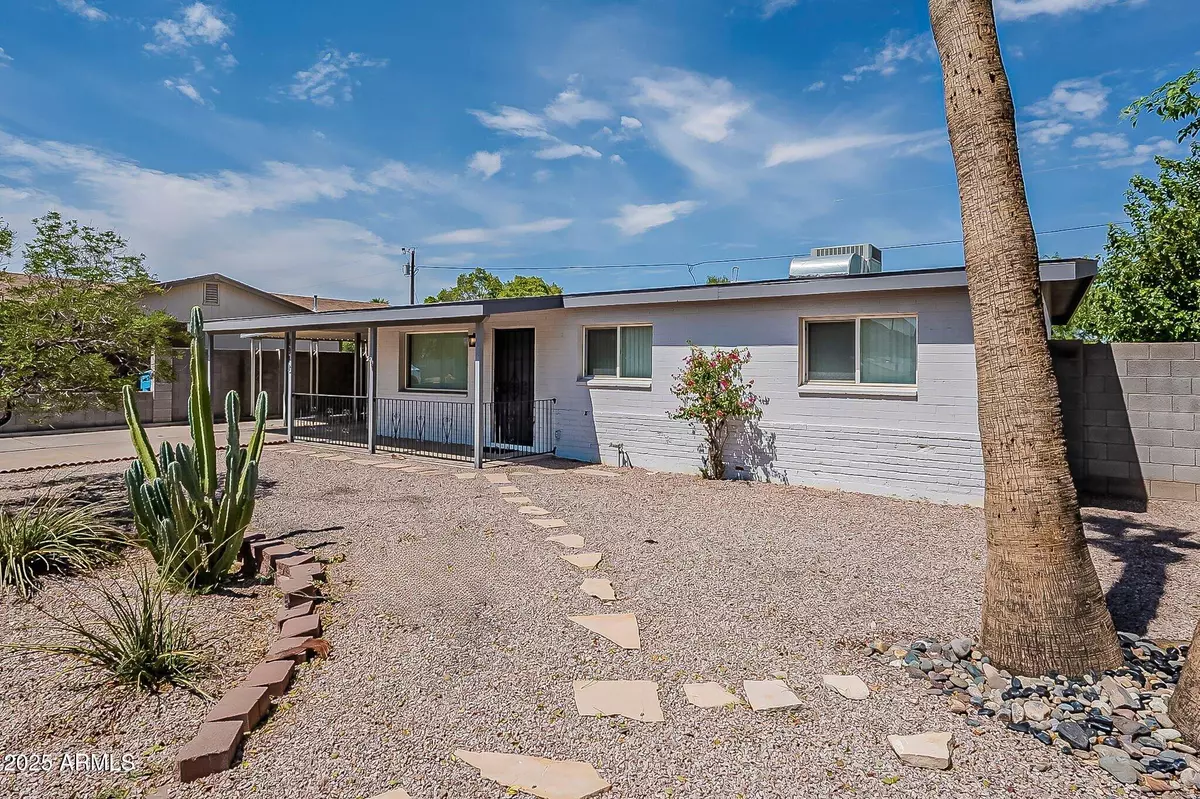 Phoenix, AZ 85022,2310 E MARMORA Street