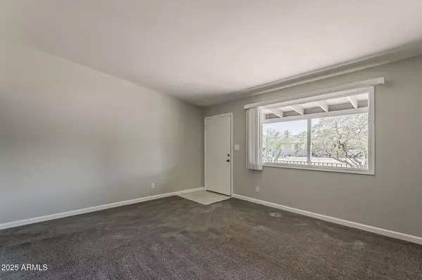 Phoenix, AZ 85022,2310 E MARMORA Street