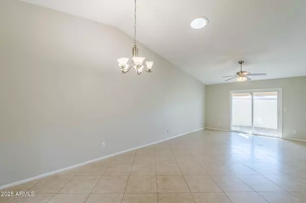 Phoenix, AZ 85029,13242 N 25th Lane