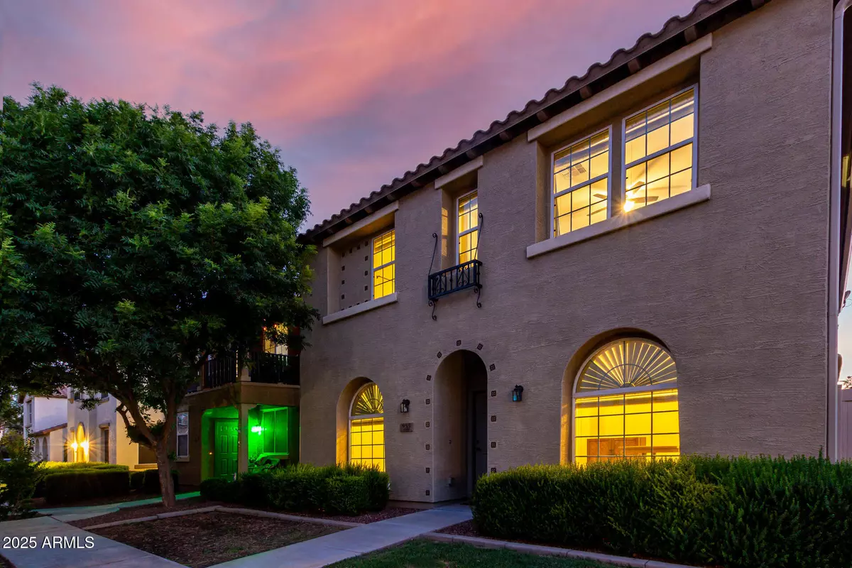 Gilbert, AZ 85296,955 S Henry Lane