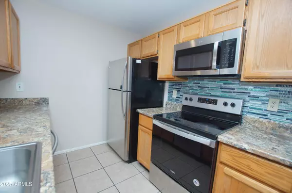 Phoenix, AZ 85050,4114 E UNION HILLS Drive #1012