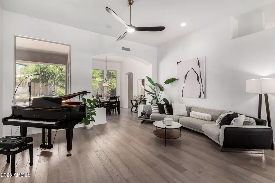 13394 E DEL TIMBRE Drive, Scottsdale, AZ 85259