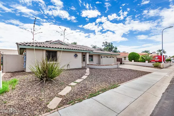 Glendale, AZ 85304,5131 W CHRISTY Drive