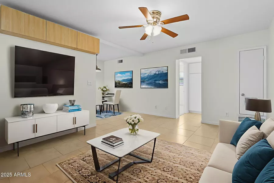 749 E MONTEBELLO Avenue #127, Phoenix, AZ 85014