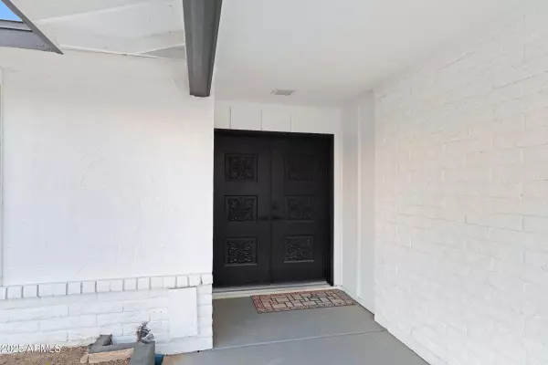 Tempe, AZ 85283,1527 E Bell De Mar Drive