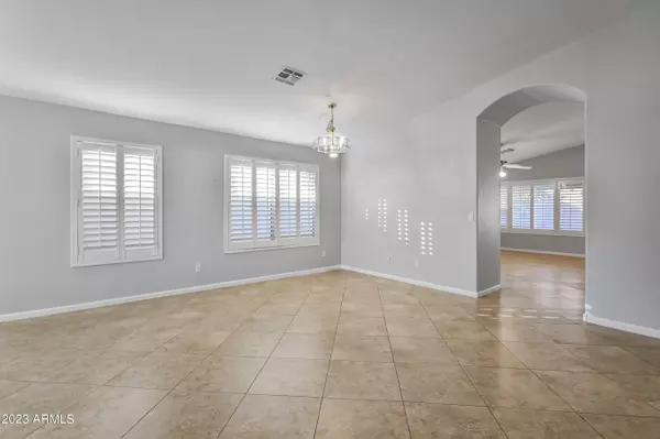 Phoenix, AZ 85044,4728 E SOUTH FORK Drive