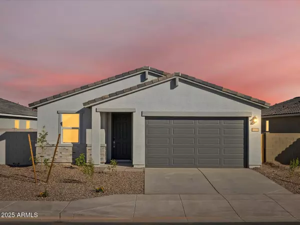 2558 E Fortana Drive, San Tan Valley, AZ 85143